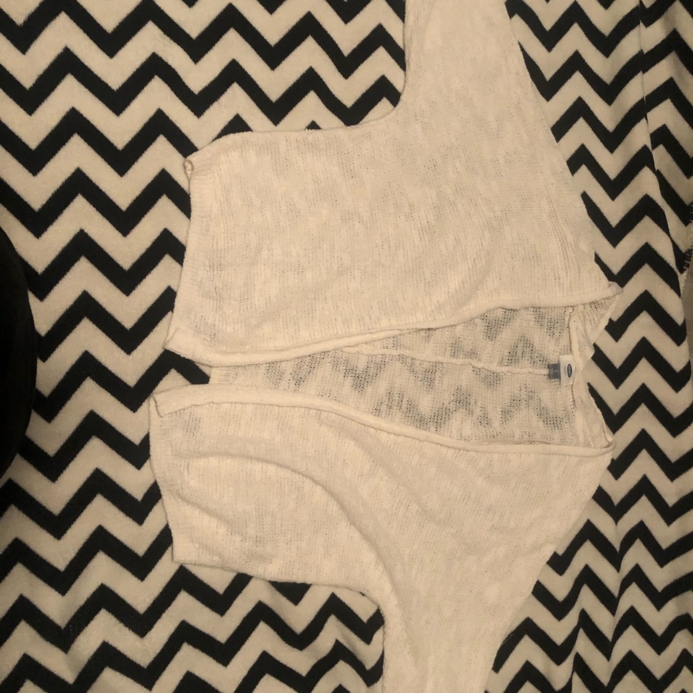 3/4 sleeve layering sweater